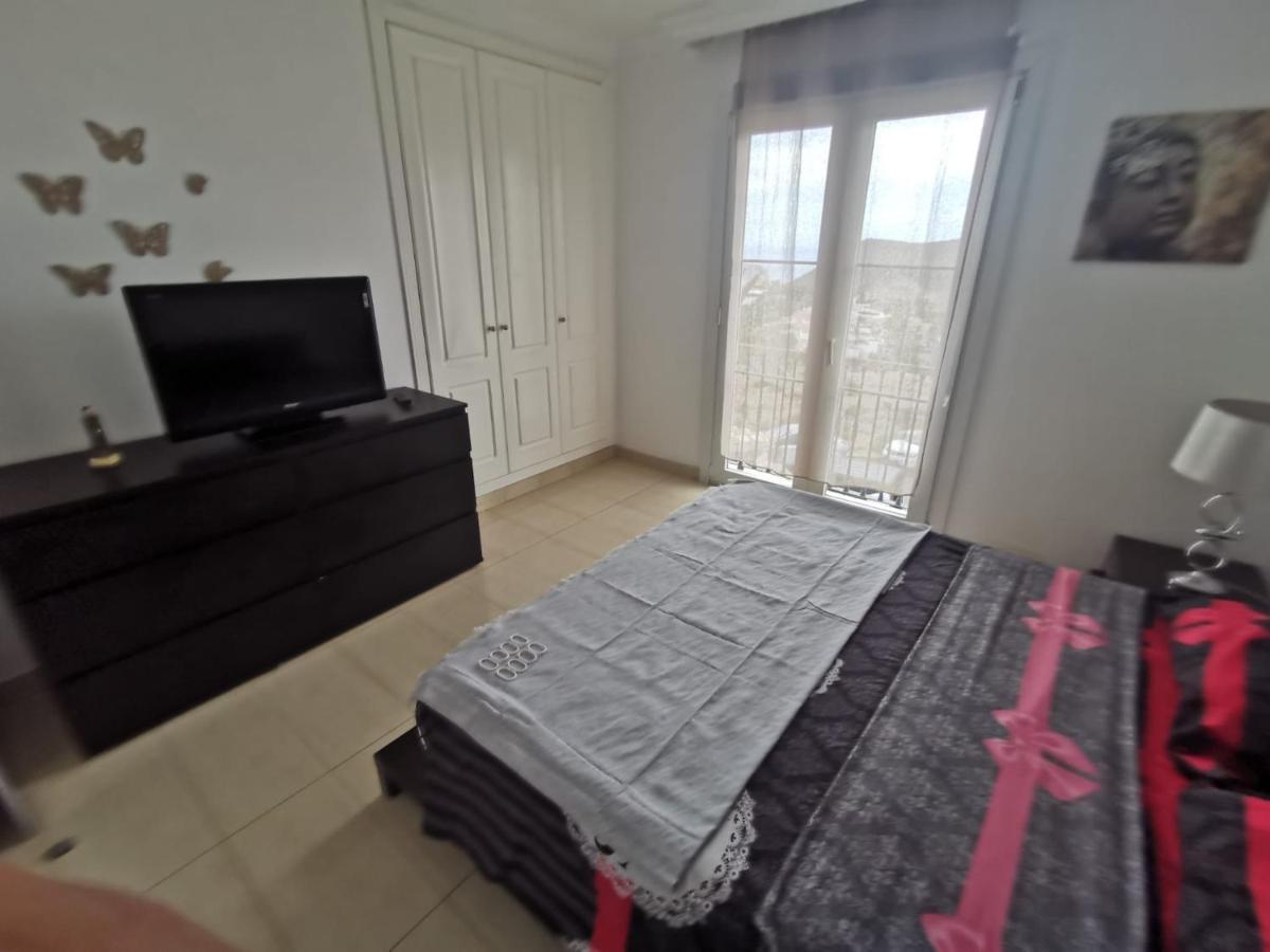 Relax And Enjoy In Tenerife Sud! Villa Chayofa Екстериор снимка
